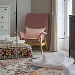 Central Belfast Apartments Queen\'S Lofts