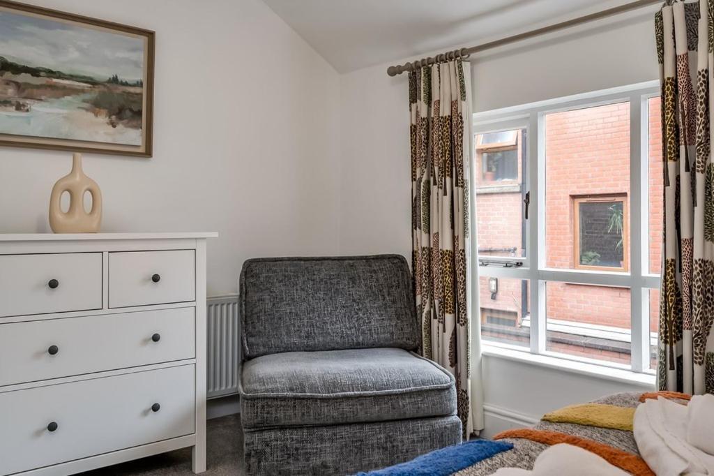 Queen's Lofts * Belfast